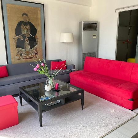 Apartament Red Grey Loft Ateny Zewnętrze zdjęcie