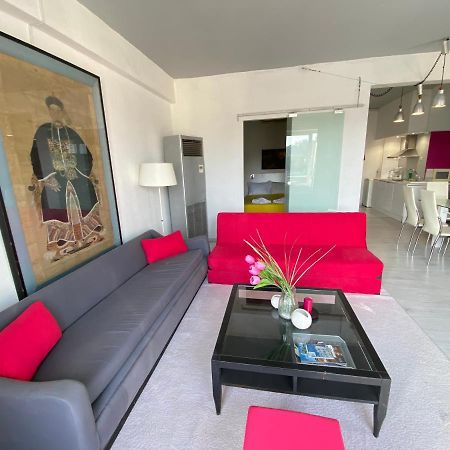 Apartament Red Grey Loft Ateny Zewnętrze zdjęcie