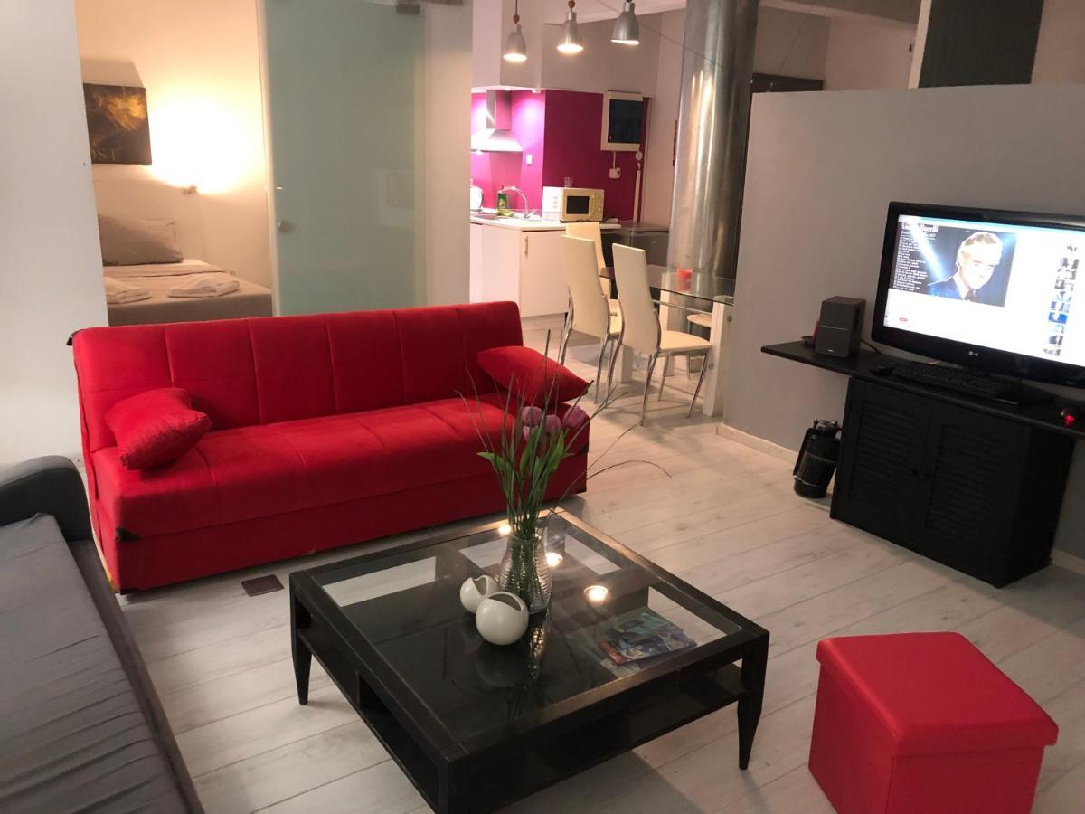 Apartament Red Grey Loft Ateny Zewnętrze zdjęcie