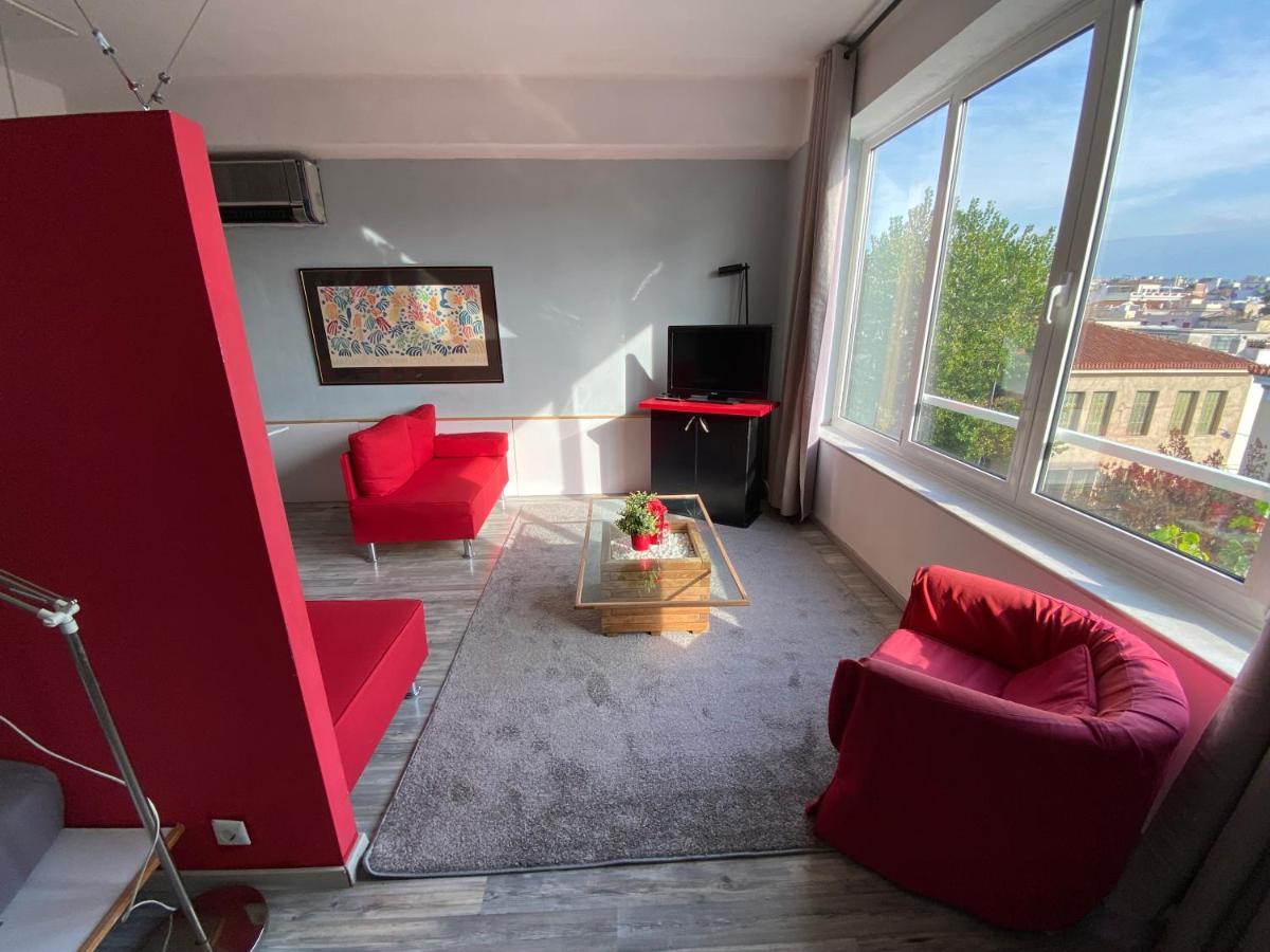 Apartament Red Grey Loft Ateny Zewnętrze zdjęcie