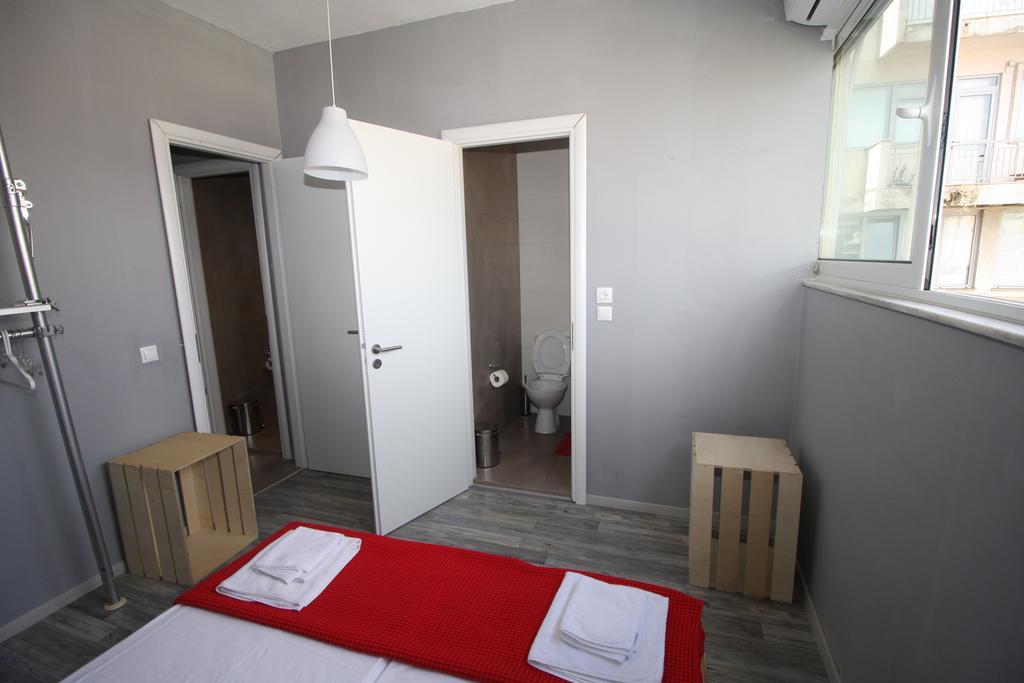 Apartament Red Grey Loft Ateny Zewnętrze zdjęcie