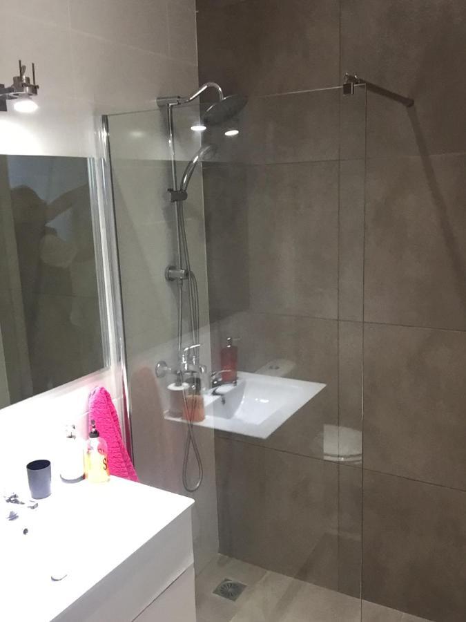 Apartament Red Grey Loft Ateny Zewnętrze zdjęcie